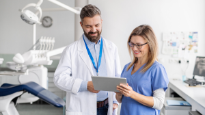 Navigating-the-Sale-of-Your-Dental-Practice-–-Corporate-vs.-Private-Buyers